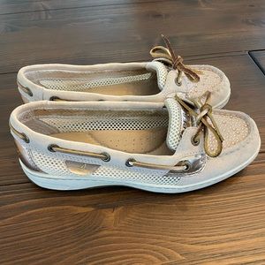 Sperry boat shoes